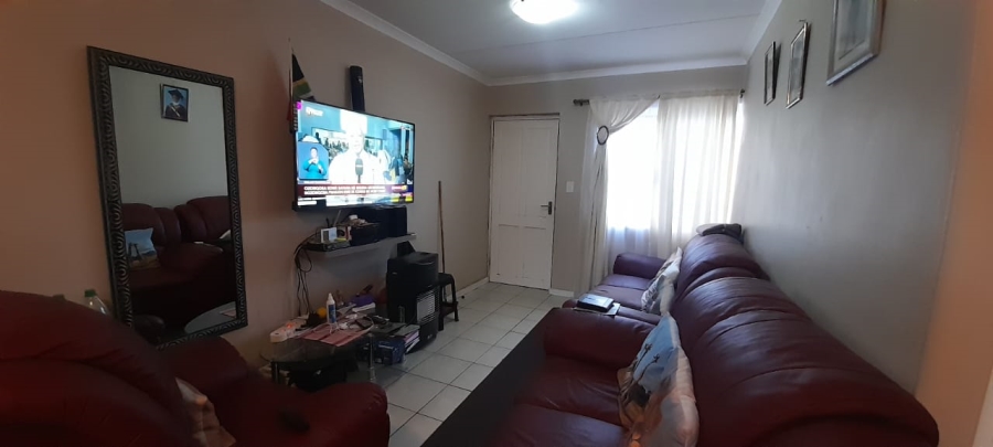 1 Bedroom Property for Sale in Maitland Western Cape